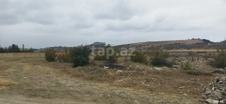 Satılır torpaq sahəsi — Quba