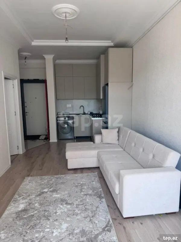 Kirayə verilir 2 otaqlı yeni tikili 42 m²