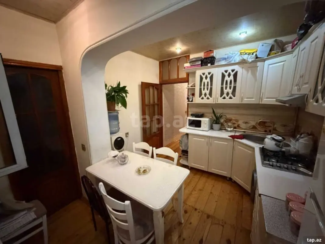 Satılır 2 otaqlı yeni tikili 60 m²