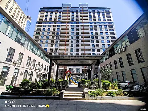 Satılır 2 otaqlı yeni tikili 111 m² — Bakı 2 otaq 111.00 m²