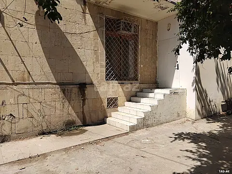 Satılır ofis — Bakı