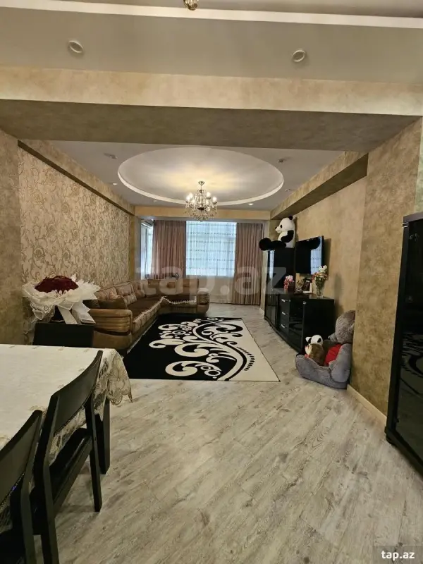 Satılır 3 otaqlı yeni tikili 120 m²