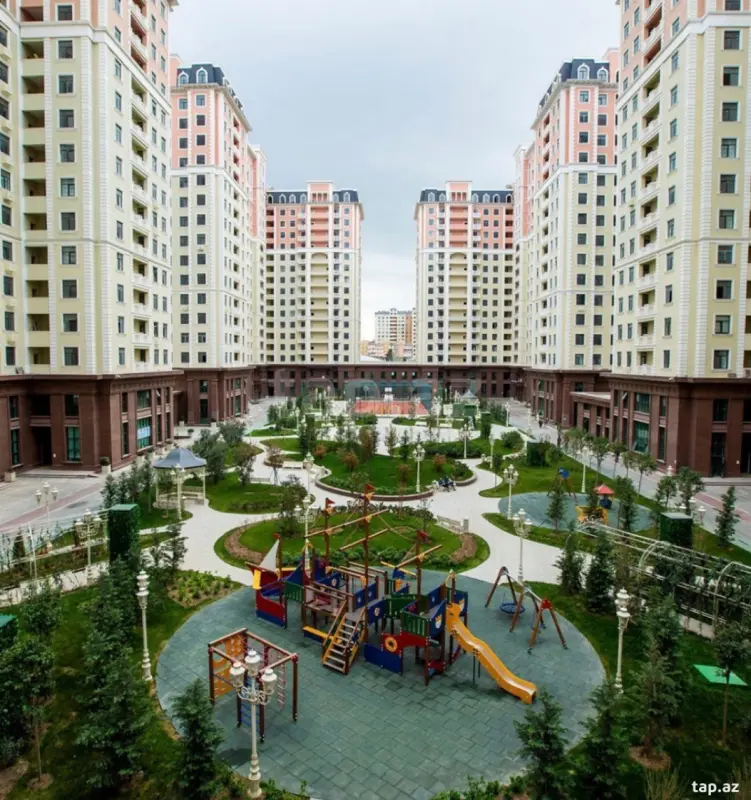 Satılır 2 otaqlı yeni tikili 68 m²