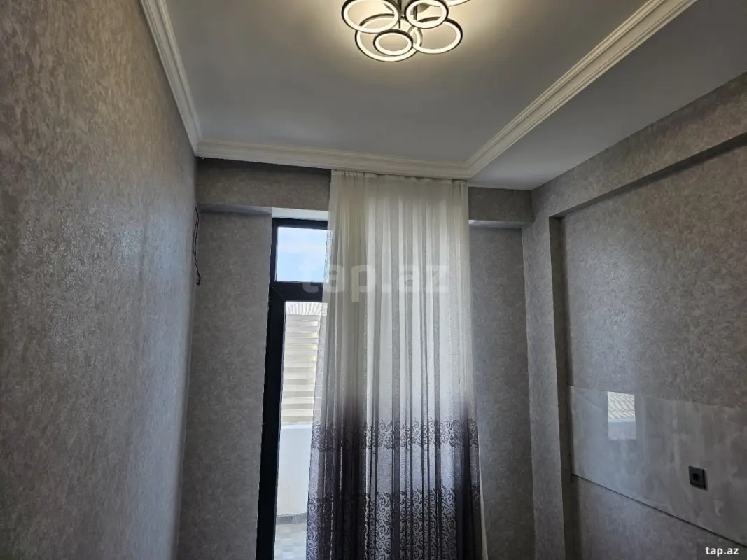 Satılır 2 otaqlı yeni tikili 55 m²