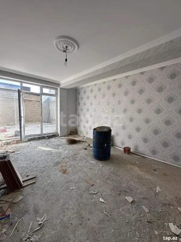 Satılır 3 otaqlı yeni tikili 110 m²