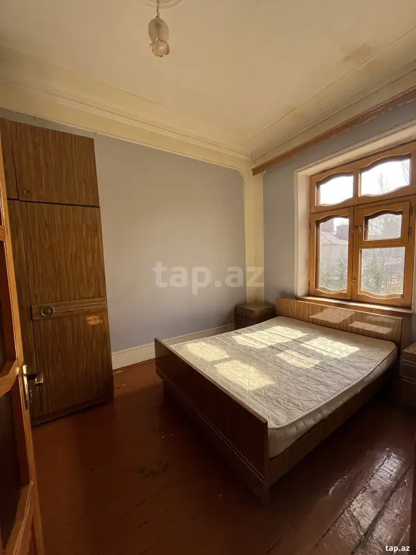 Kirayə verilir 2 otaqlı mənzil 69 m²