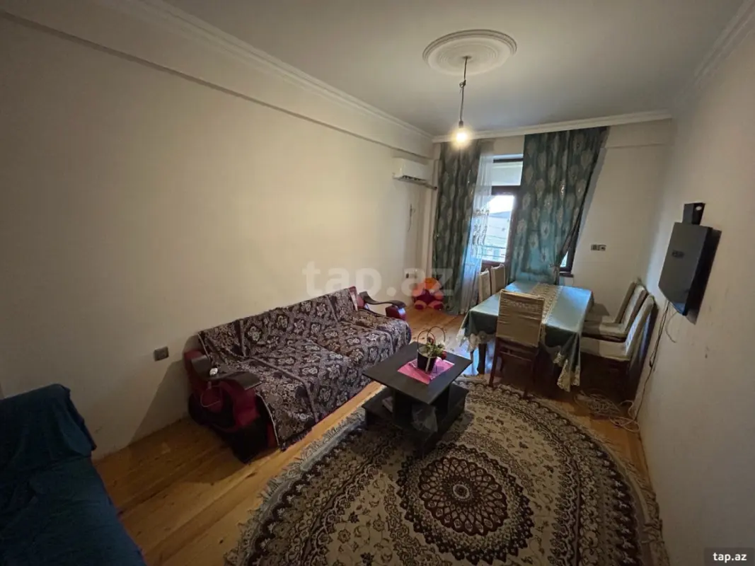 Satılır 2 otaqlı yeni tikili 70 m²