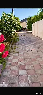 Satılır 4 otaqlı həyət evi 180 m² — Bakı, Binəqədi 4 otaq 180.00 m²