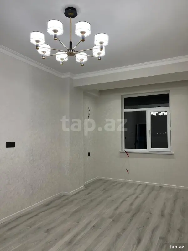 Satılır 2 otaqlı yeni tikili 61 m²