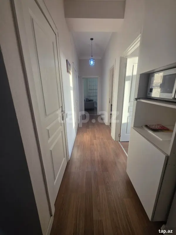 Satılır 3 otaqlı yeni tikili 77 m²