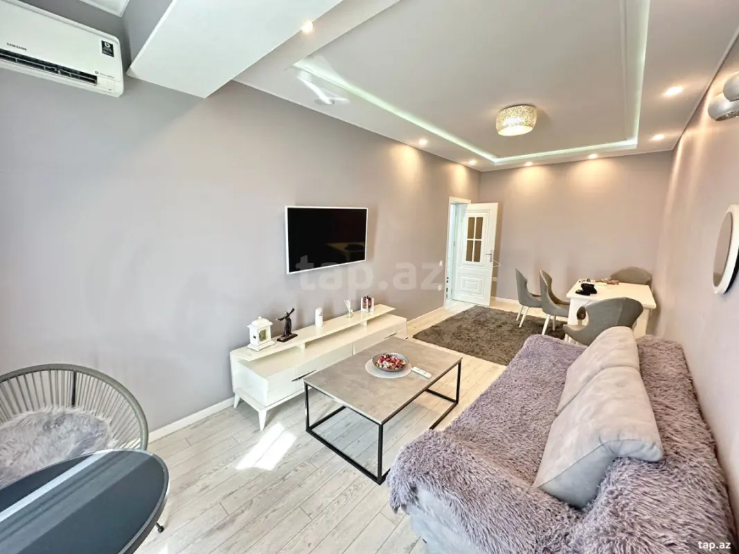 Satılır 2 otaqlı yeni tikili 65 m²