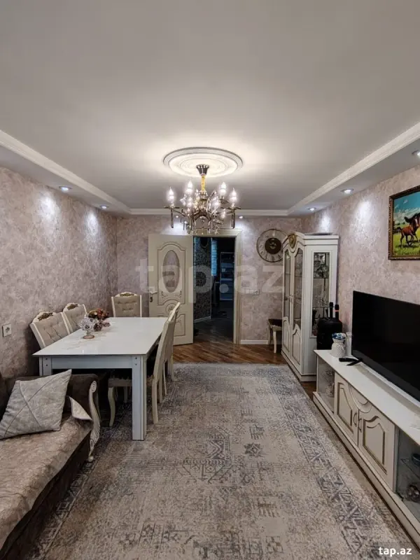 Satılır 4 otaqlı mənzil 85 m²