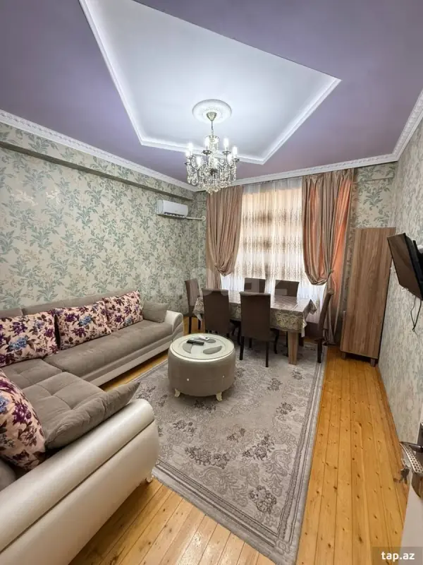 Satılır 2 otaqlı yeni tikili 60 m²