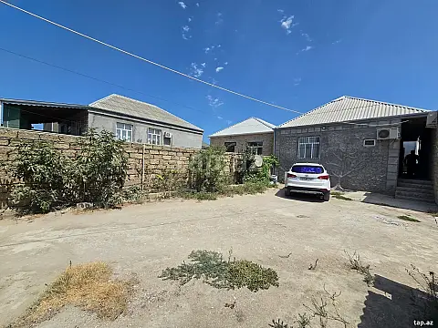 Satılır 2 otaqlı həyət evi 200 m² — Bakı, Binə 2 otaq 200.00 m²