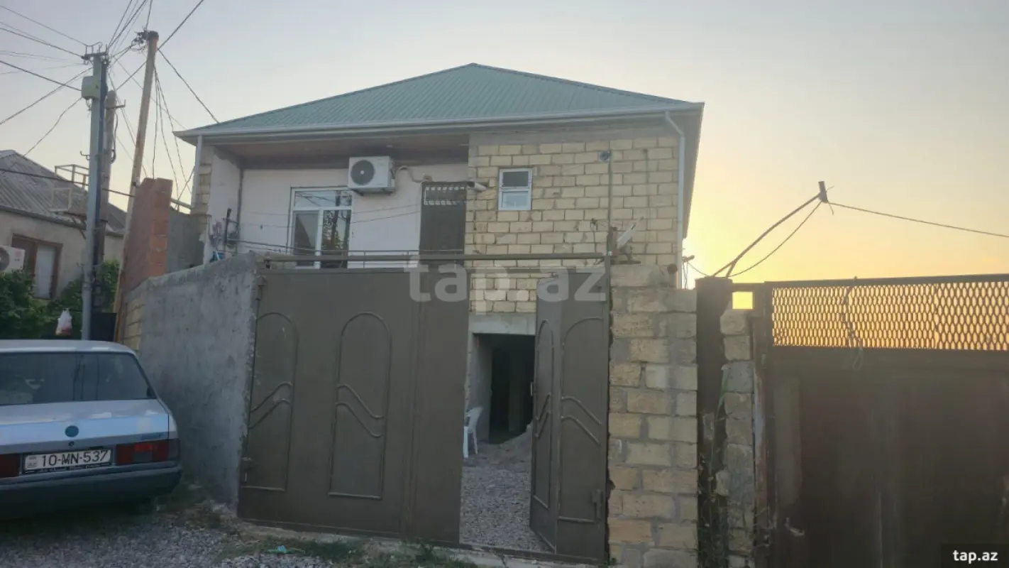 Satılır 3 otaqlı həyət evi 80 m²