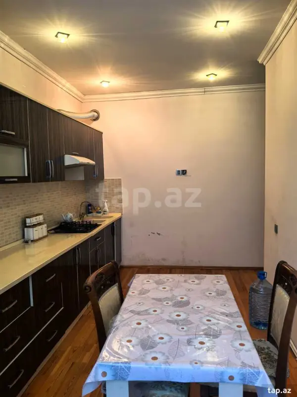 Kirayə verilir 3 otaqlı yeni tikili 103 m²