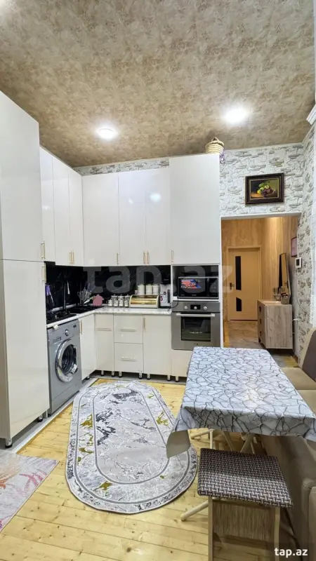 Satılır 4 otaqlı həyət evi 122 m²