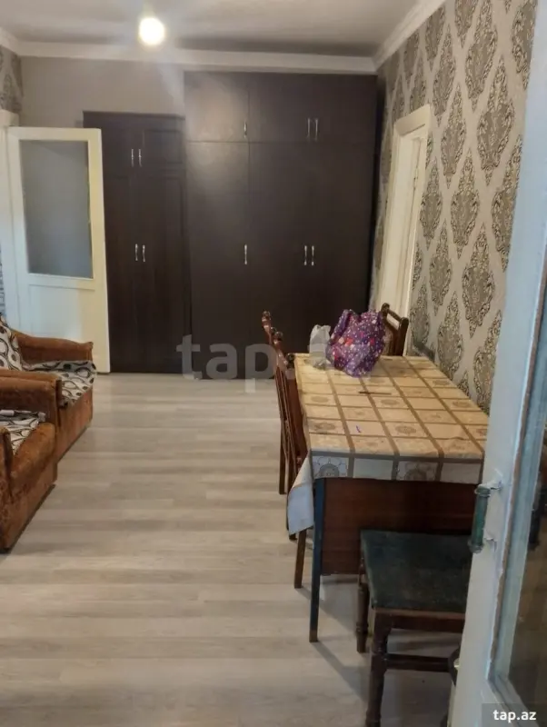 Kirayə verilir 2 otaqlı mənzil 38 m²