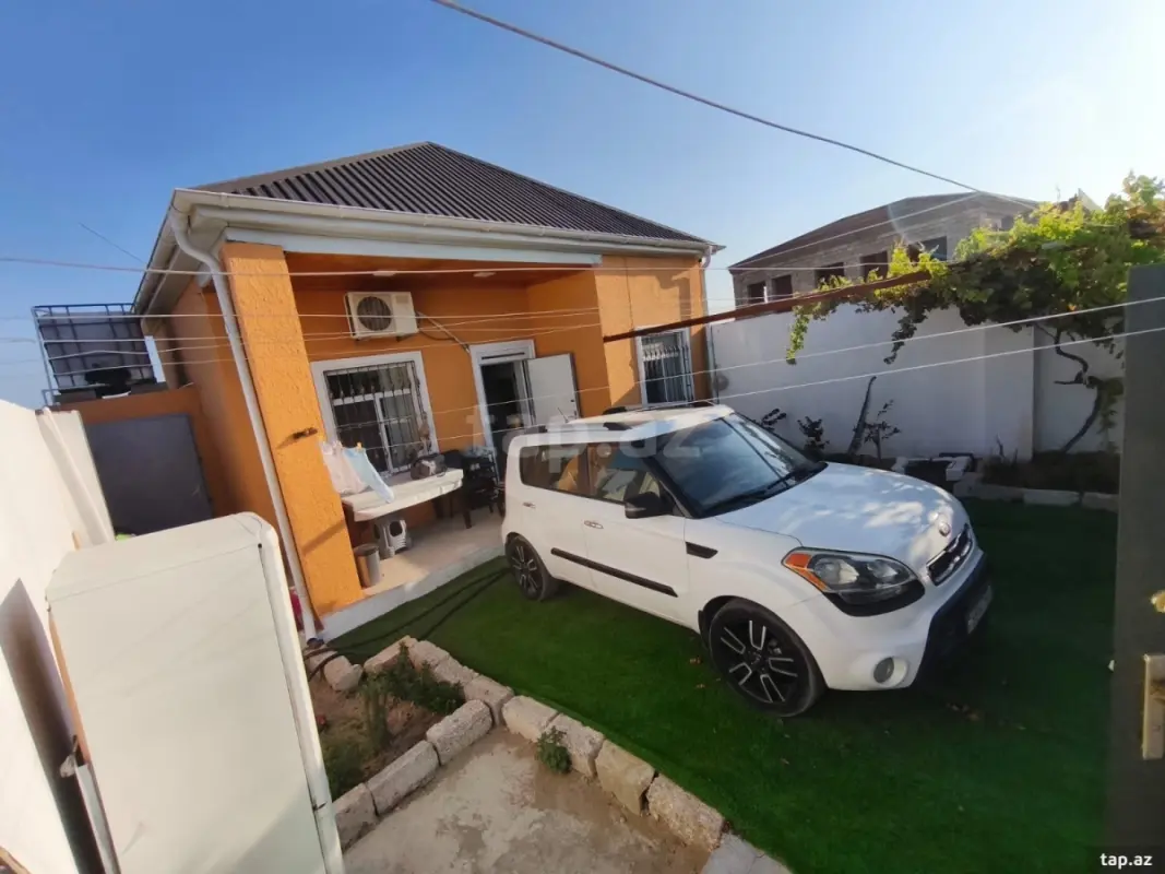 Satılır 2 otaqlı həyət evi 50 m²