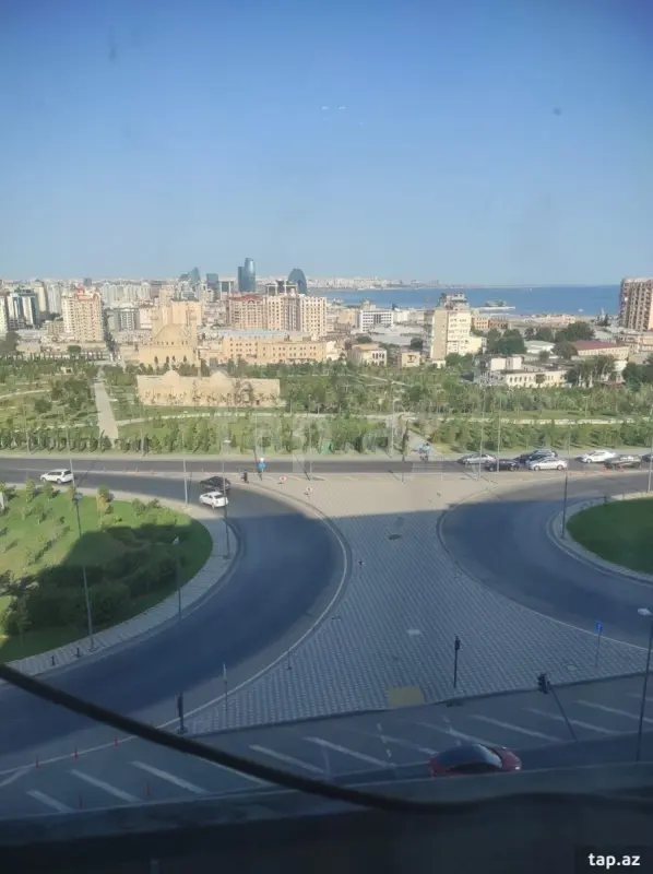 Kirayə verilir 3 otaqlı mənzil 90 m²