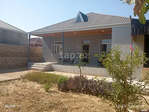 Satılır 4 otaqlı həyət evi 140 m² — Bakı 4 otaq 140.00 m²