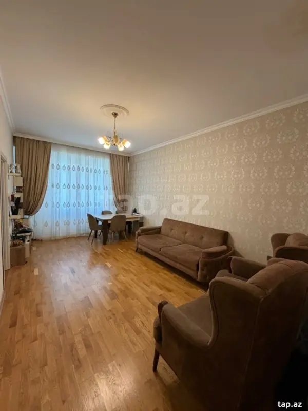 Satılır 3 otaqlı yeni tikili 72 m²