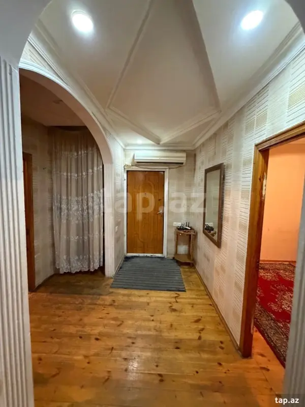 Kirayə verilir 4 otaqlı mənzil 80 m²