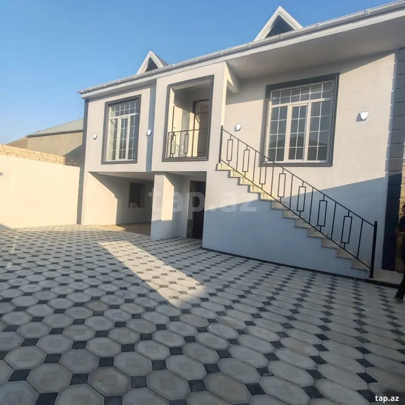 Satılır 3 otaqlı həyət evi 100 m²
