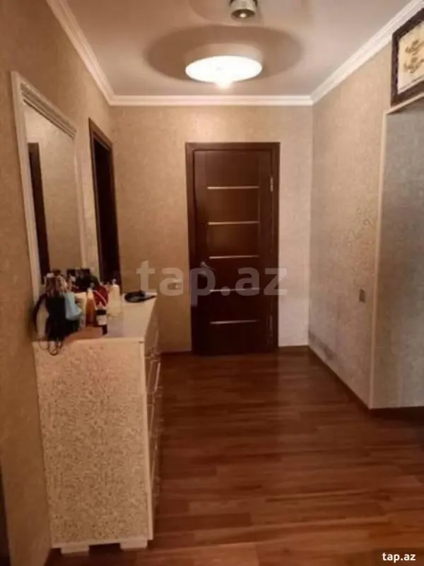 Kirayə verilir 3 otaqlı yeni tikili 78 m²