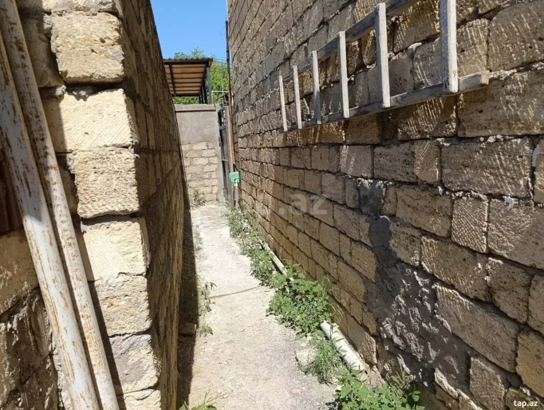 Satılır 3 otaqlı həyət evi 108 m²