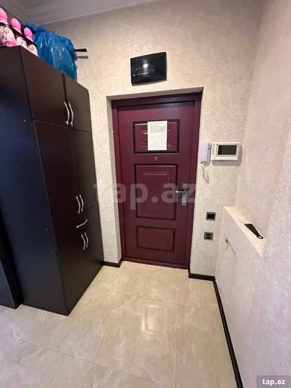 Satılır 2 otaqlı yeni tikili 77 m²