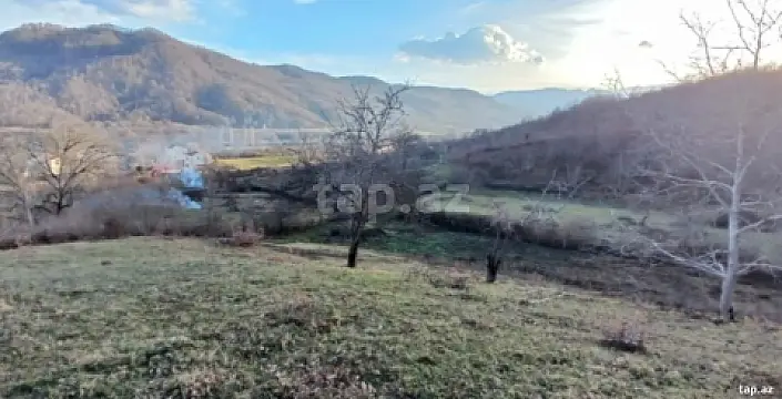 Satılır torpaq sahəsi — Quba