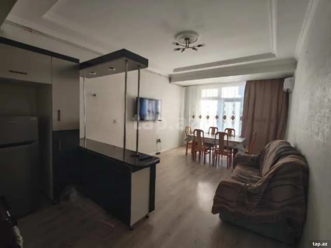 Kirayə verilir 3 otaqlı yeni tikili 110 m²
