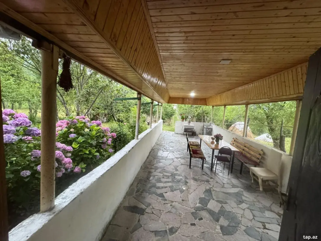 Kirayə verilir 4 otaqlı həyət evi 120 m²