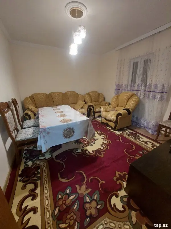Satılır 2 otaqlı həyət evi 48 m²