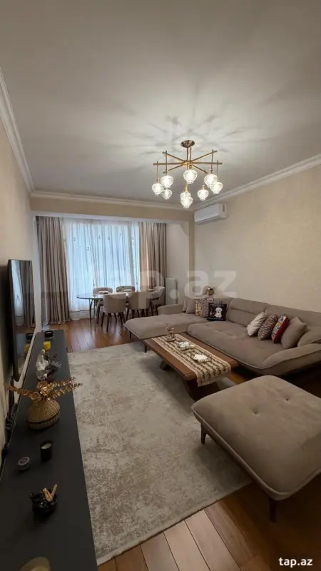 Kirayə verilir 3 otaqlı yeni tikili 128 m²