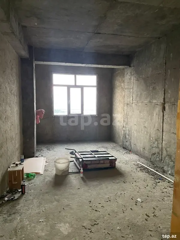 Satılır 1 otaqlı yeni tikili 36 m²