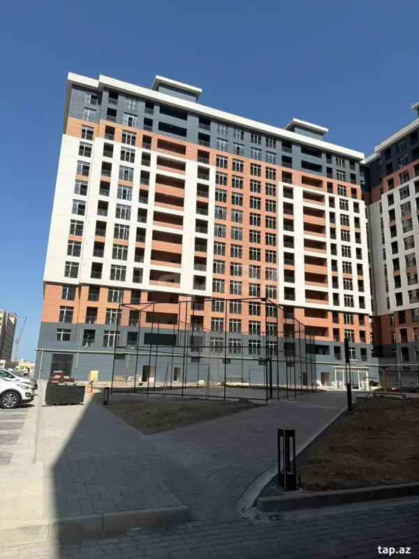 Satılır 2 otaqlı yeni tikili 57.5 m²