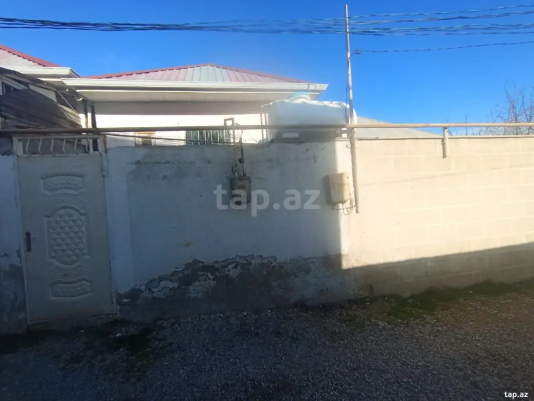 Satılır 1 otaqlı həyət evi 50 m²