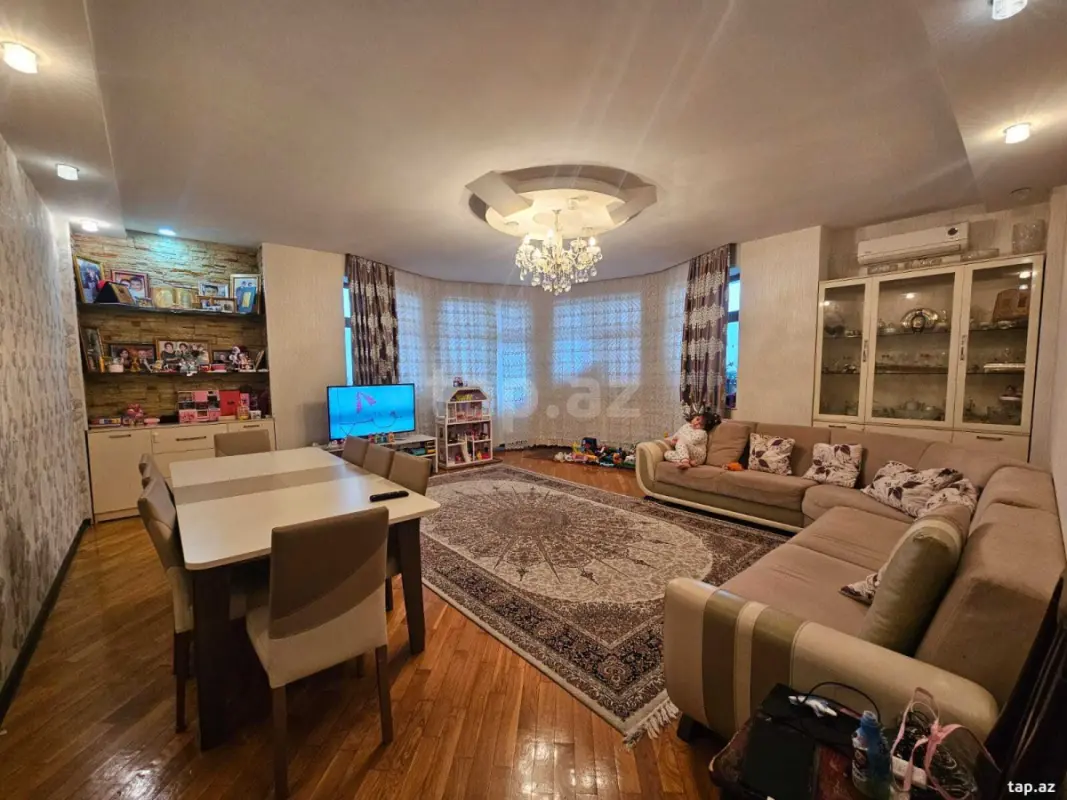 Satılır 2 otaqlı yeni tikili 105 m²