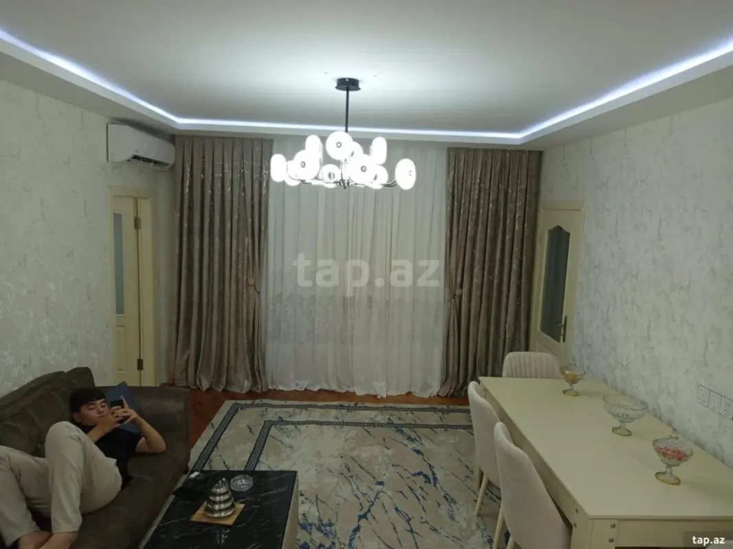 Kirayə verilir 3 otaqlı yeni tikili 73 m²