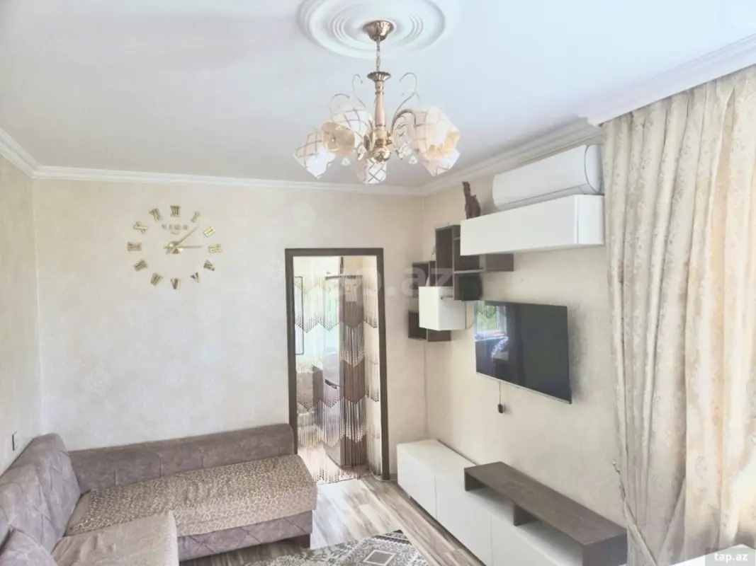 Satılır 2 otaqlı mənzil 42 m²