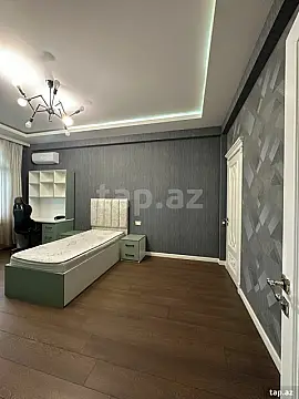 Satılır 5 otaqlı yeni tikili 200 m² — Bakı 5 otaq 200.00 m²