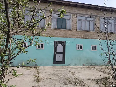 Satılır 6 otaqlı həyət evi 280 m² — Salyan 6 otaq 280.00 m²