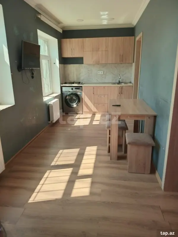 Satılır 2 otaqlı həyət evi 70 m²
