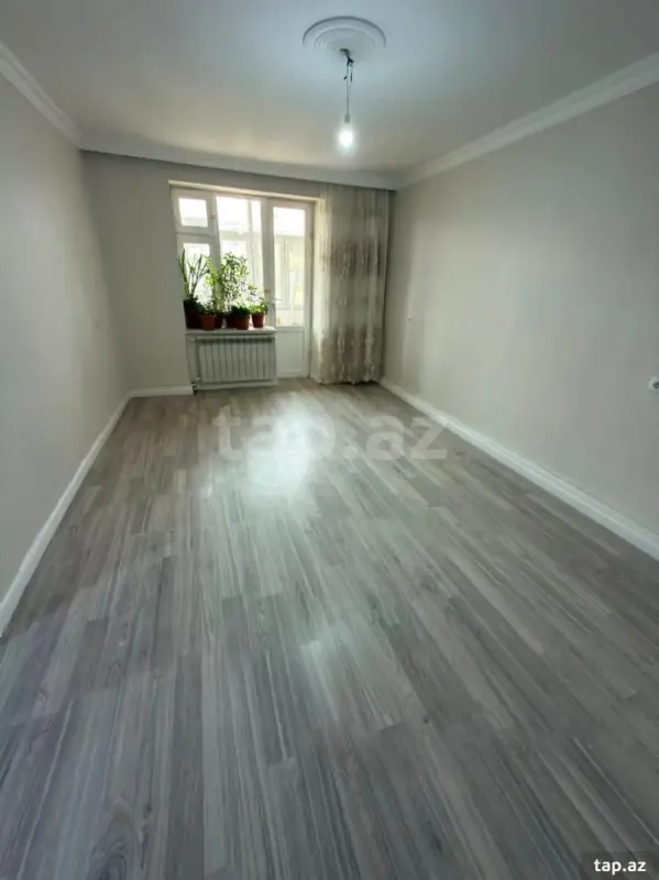 Satılır 3 otaqlı yeni tikili 90 m²