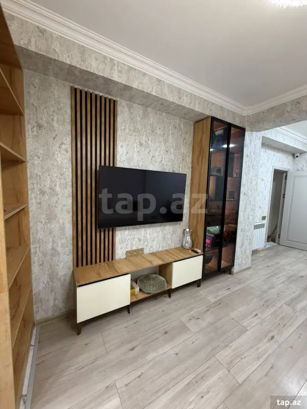 Satılır 3 otaqlı yeni tikili 73 m²