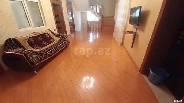 Satılır 11 otaqlı həyət evi 407 m² — Bakı, Sabunçu 11 otaq 407.00 m²