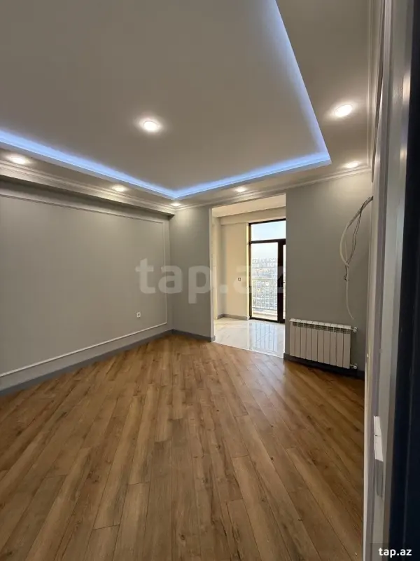 Satılır 2 otaqlı yeni tikili 60 m²