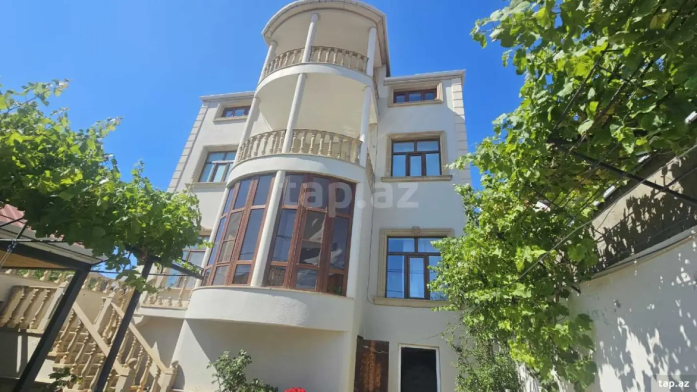 Kirayə verilir 5 otaqlı həyət evi 400 m²
